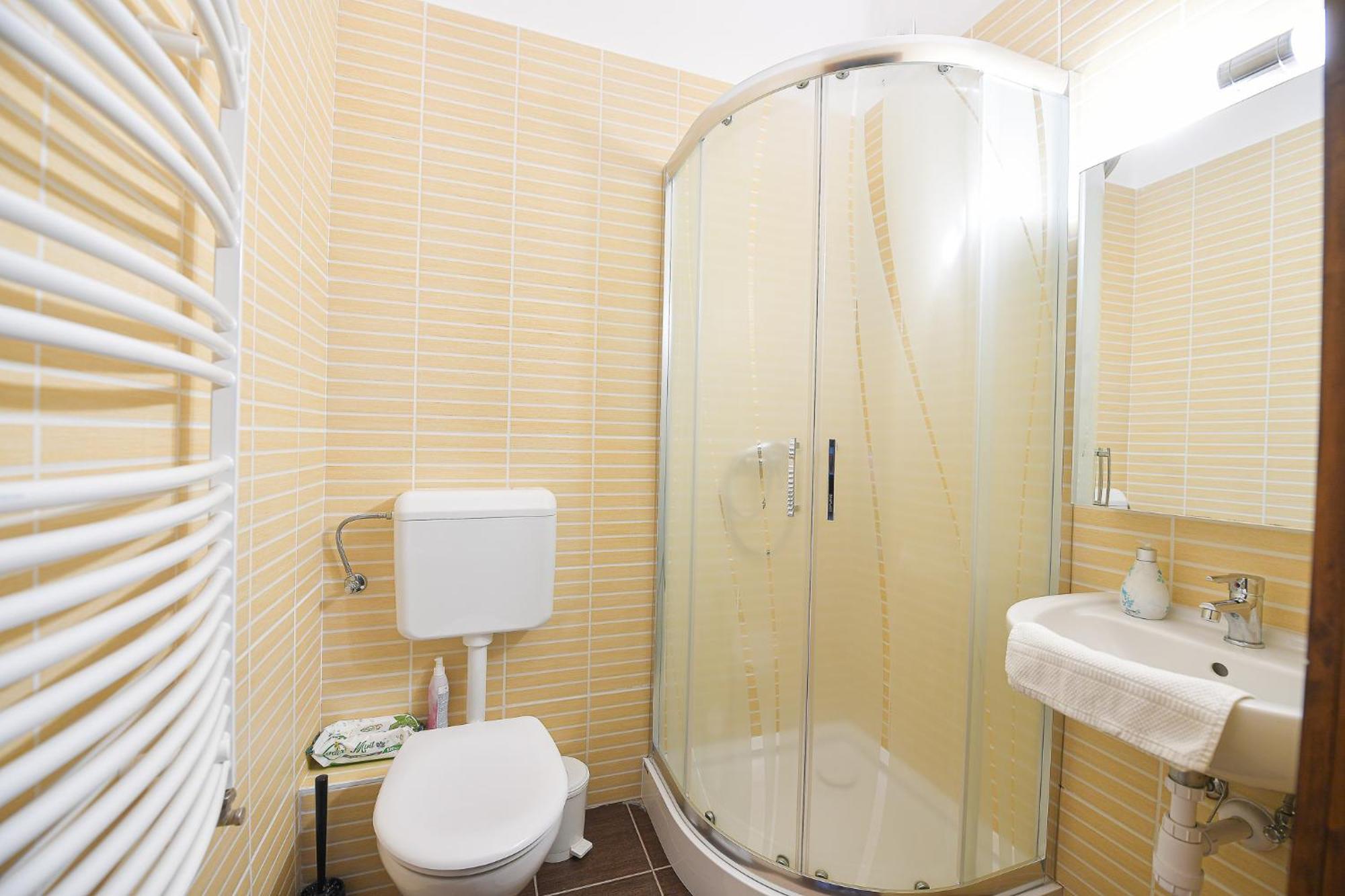 אגר Kokusz Apartmanok חדר תמונה